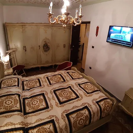 بيت ضيافة Casa Rosy 3*